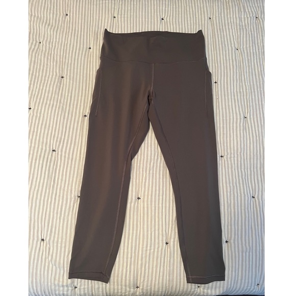 Lululemon Wunder Train High-Rise Tight with pockets 25” - Picture 2 of 4